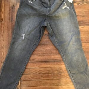 Black Universal Thread jeans size 18, brand new